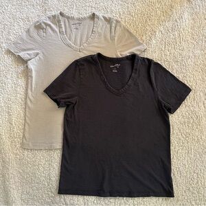 Universal Threads Basic T shirts